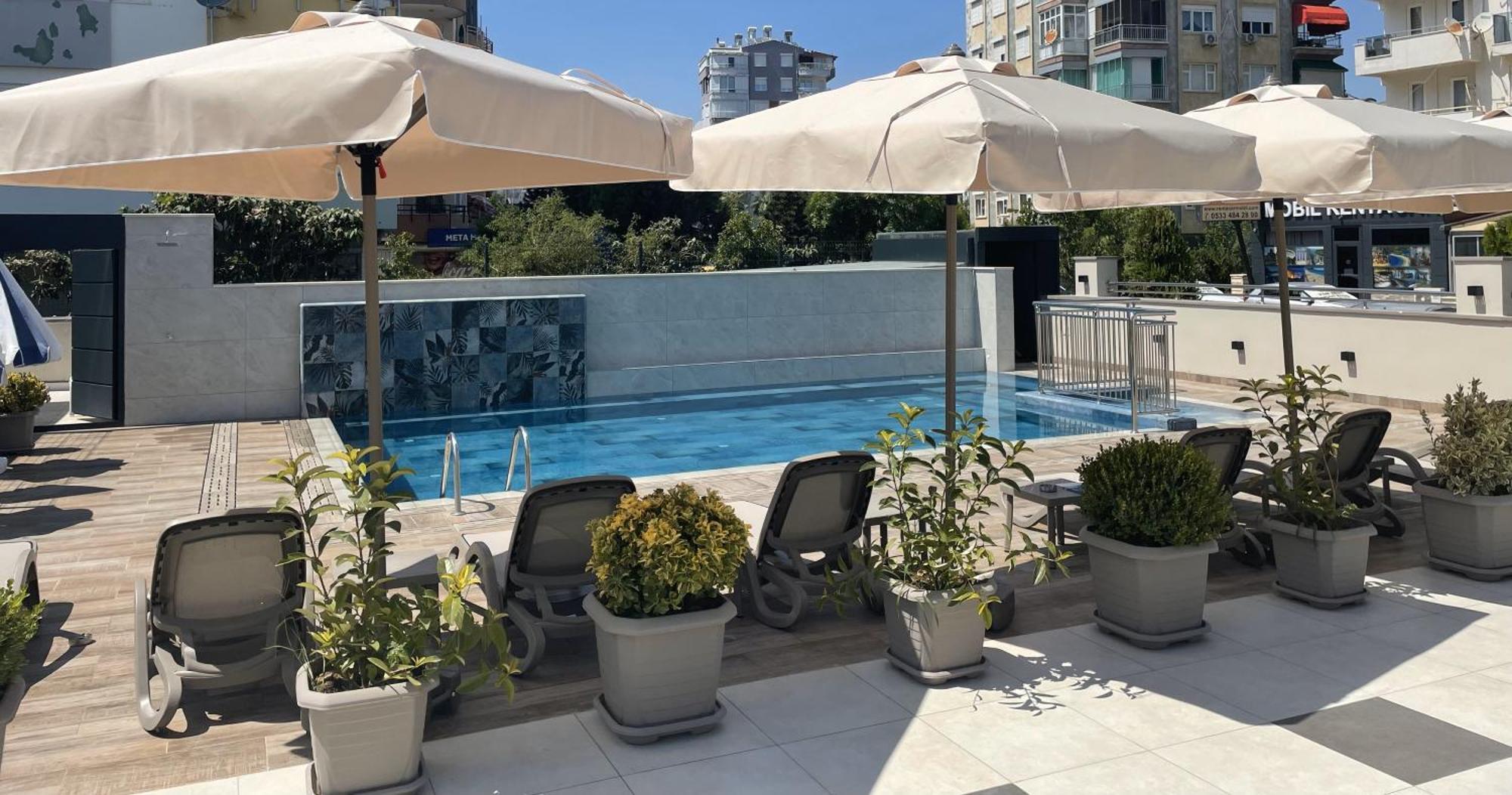 Blue Garden Hotel Antalya Extérieur photo
