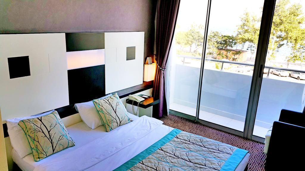 Blue Garden Hotel Antalya Extérieur photo